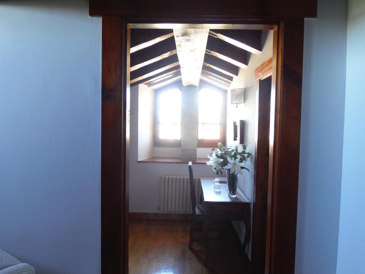 Posada Torre Palacio La Taxuela Villanueva la Lastra Bagian luar foto